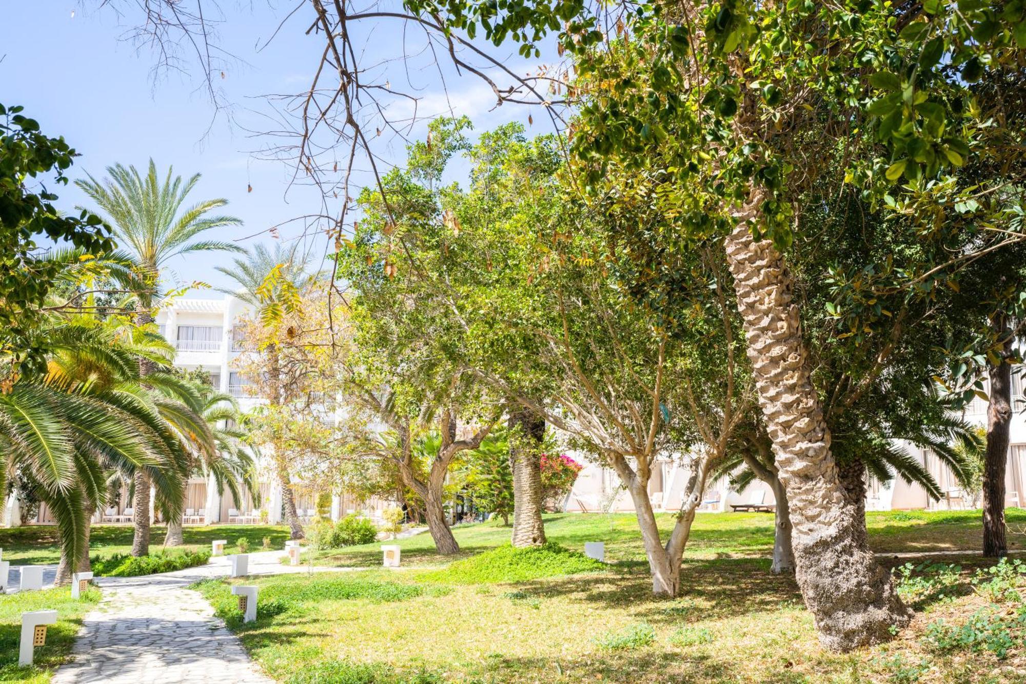 Hotel Bel Azur Thalasso & Bungalows Hammamet Exterior foto